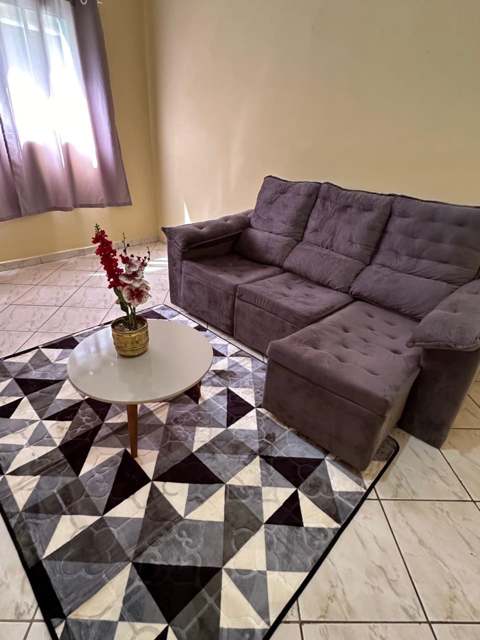 Apartamento em frente a basílica 02 Apartment in State of São Paulo