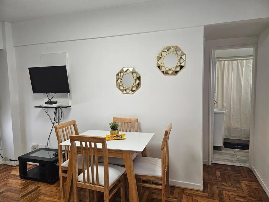 Coby Home- 2 Ambientes - Hermoso - Av Corrientes Bs As-HIBA Apartment in Buenos Aires