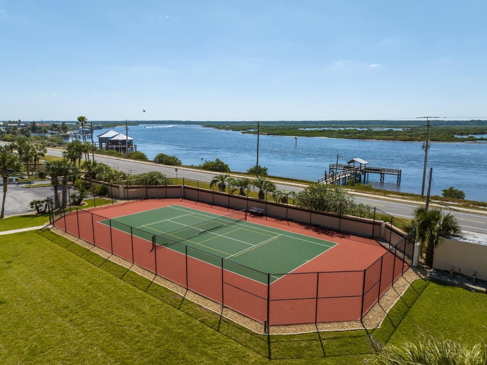 Natural landscape, Garden, Tennis court, River view