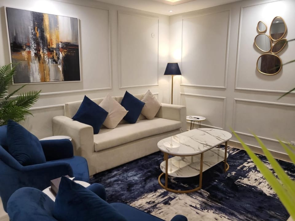 Living room, Seating area