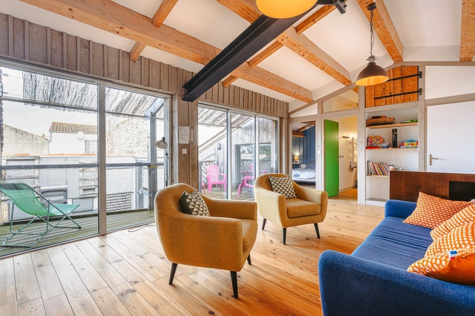Property building, Living room