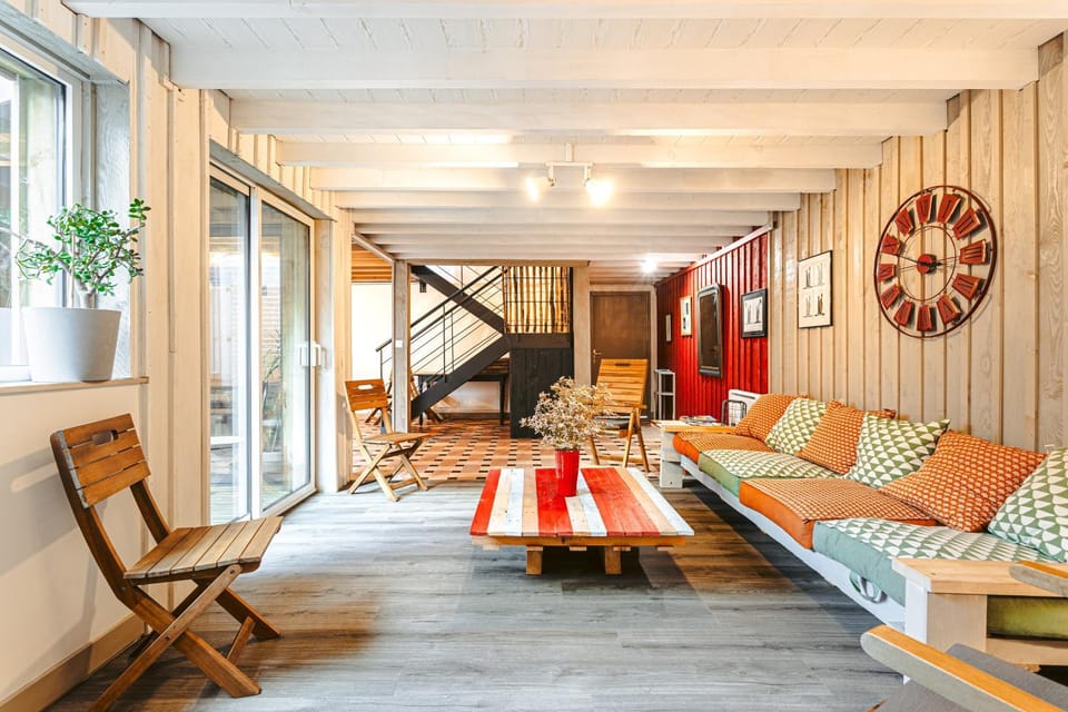 Property building, Living room