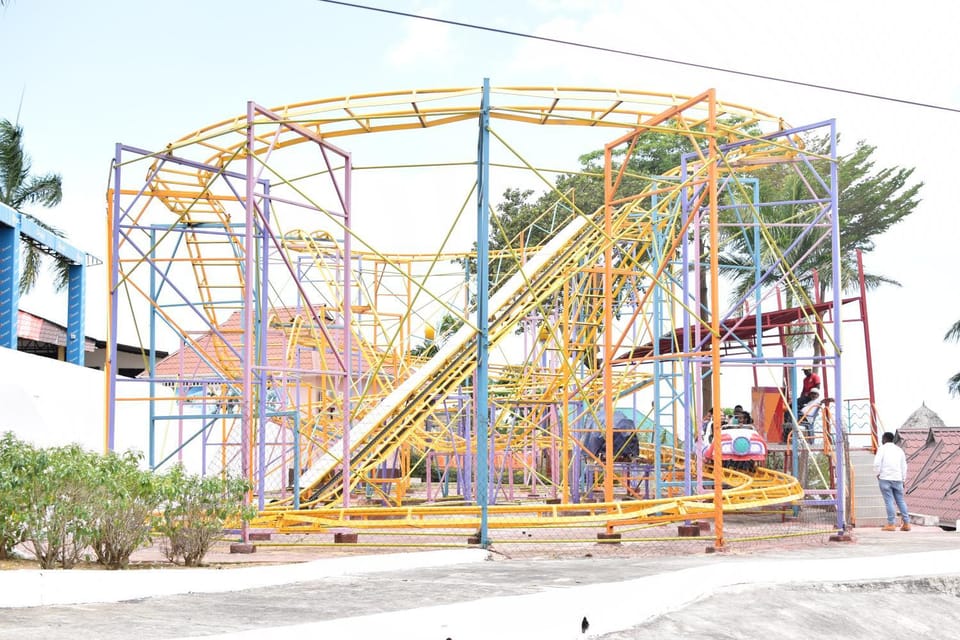 Day, Activities, Area and facilities