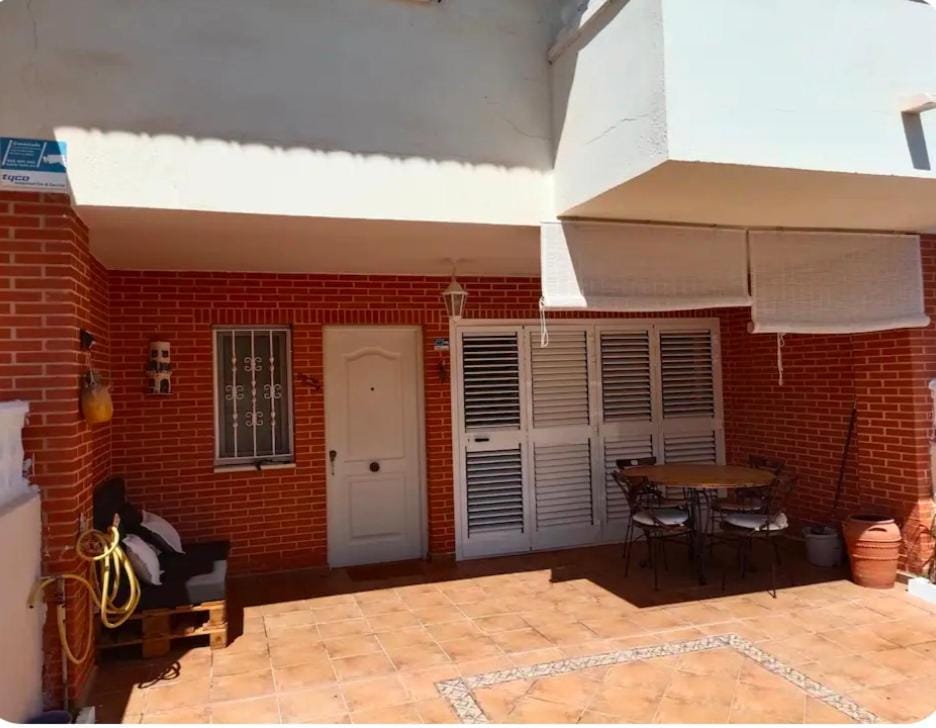 vivienda independiente Apartment in Canet d'en Berenguer