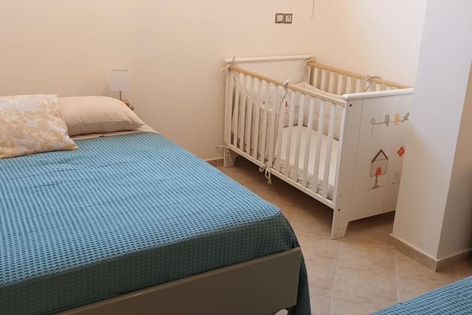 cot