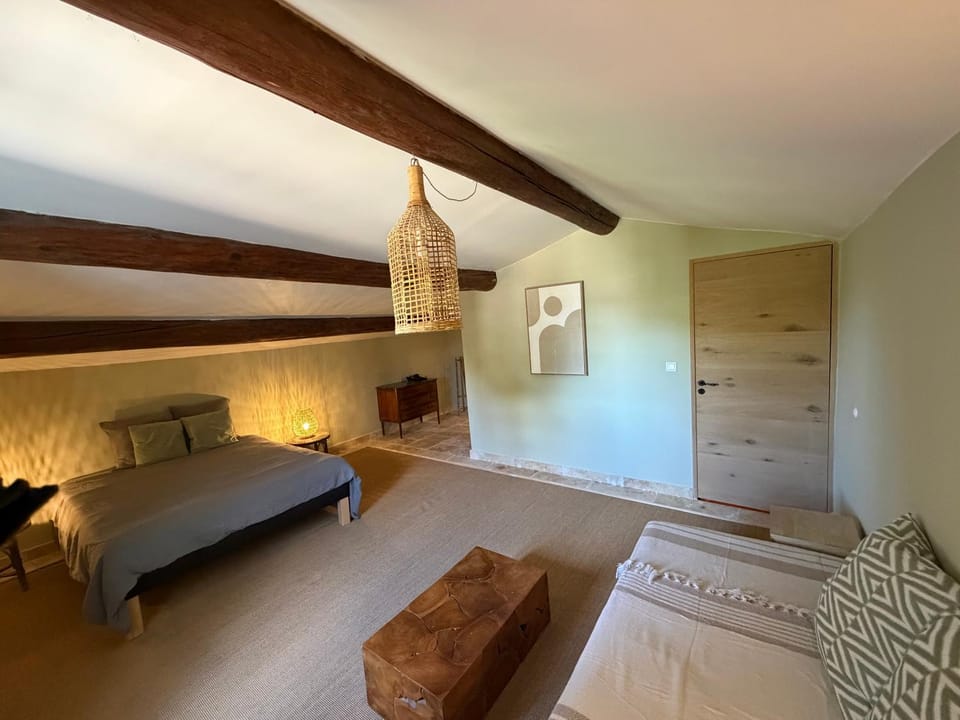 Bastide Hedone en Luberon Bed and Breakfast in Bonnieux