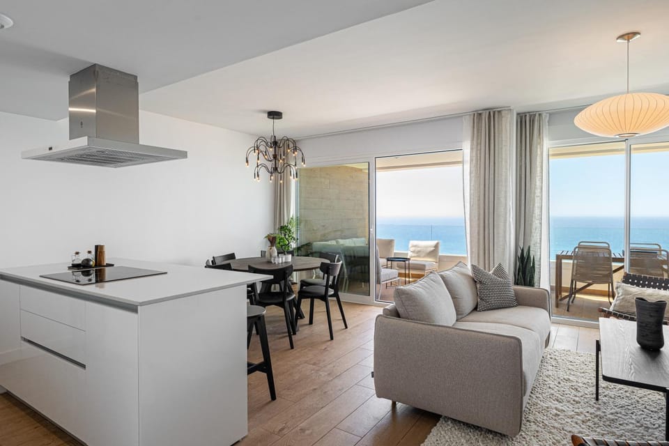 Kitchen or kitchenette, Living room, Dining area