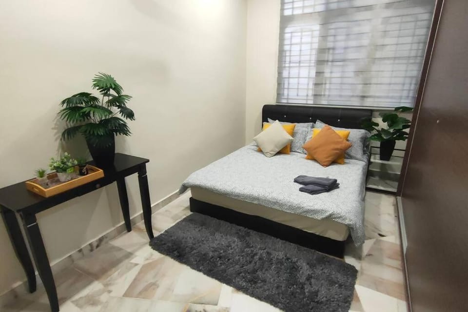 66 Homestay 5 Min to Leaning Tower Villa in Perak Tengah District
