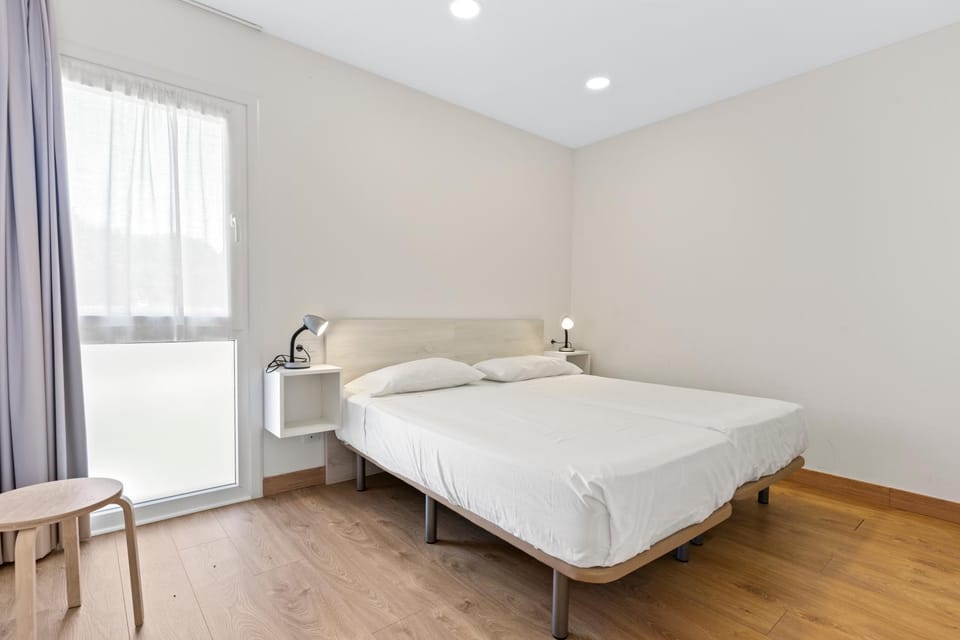 Living room, Bedroom