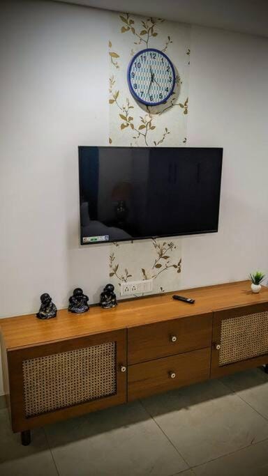 Yukta - Cozy Nest Studio, free parking & wifi Apartment in Gurugram