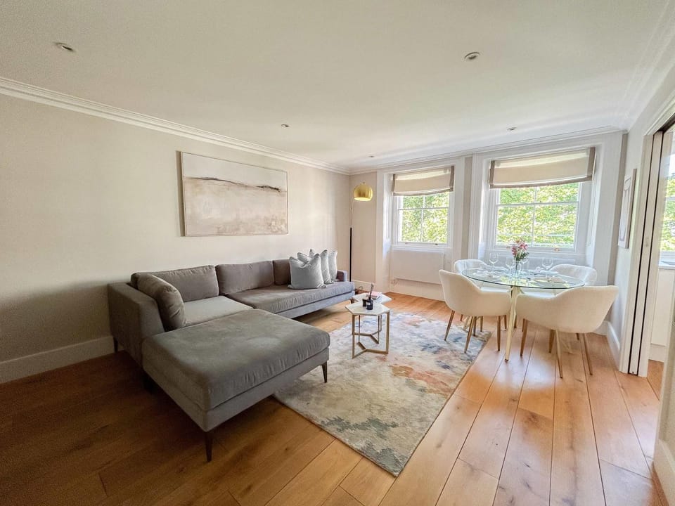 Upscale Apartment in a Prestigious Area Apartment in City of Westminster