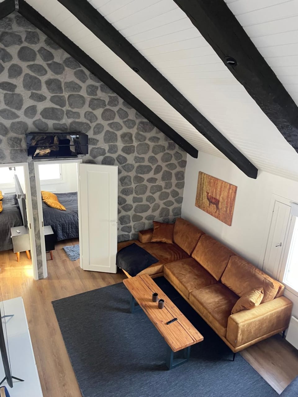 TV and multimedia, Living room, Photo of the whole room, Seating area