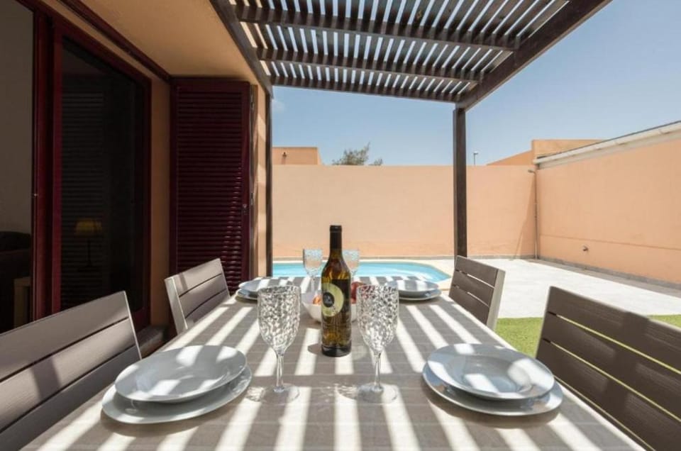 Patio, Swimming pool