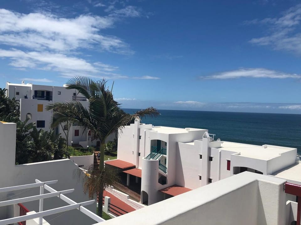 Perissa 64 Apartment in Dolphin Coast