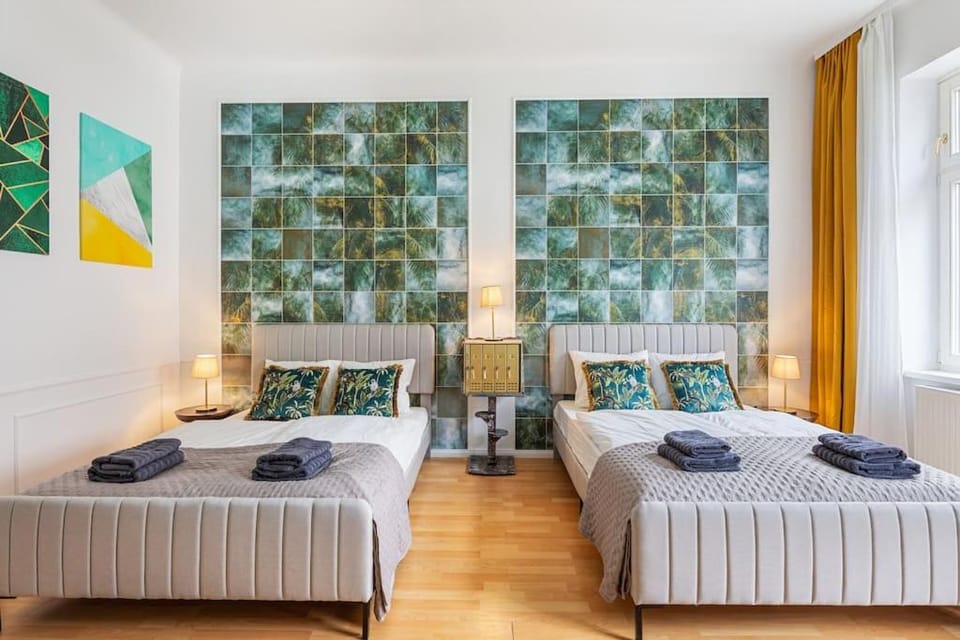 Anthrazit Oasis near Center Shoppingstreet 3 room Apartment in Vienna