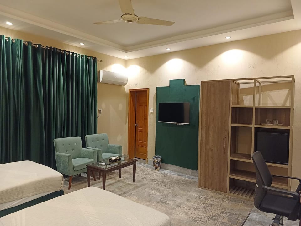VIP Express Bed and Breakfast in Punjab