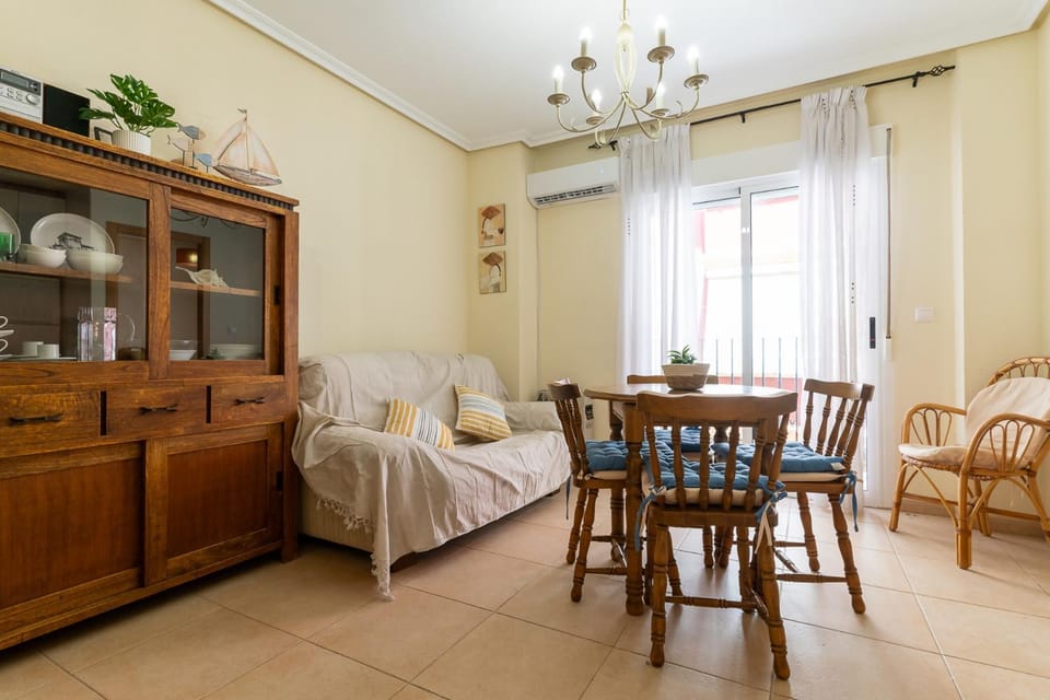 rentafive - Playa Levante - Reformado - Ascensor Apartment in Santa Pola