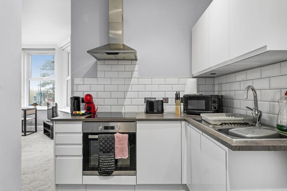 Simple Maidstone Gem - Sleeps 2 Apartment in Maidstone