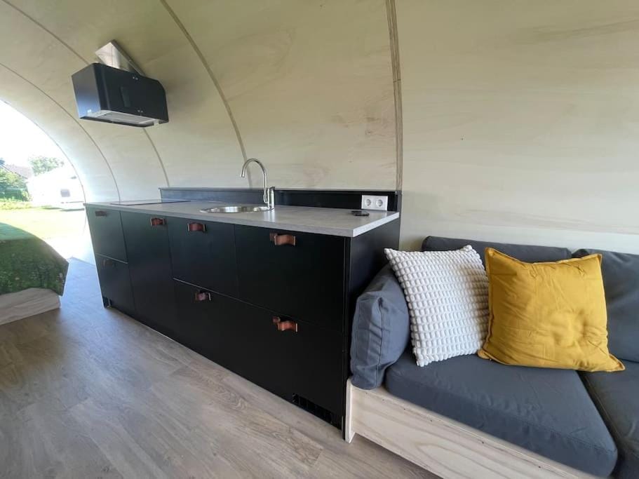Eco-lodge nabij Giethoorn House in Wanneperveen