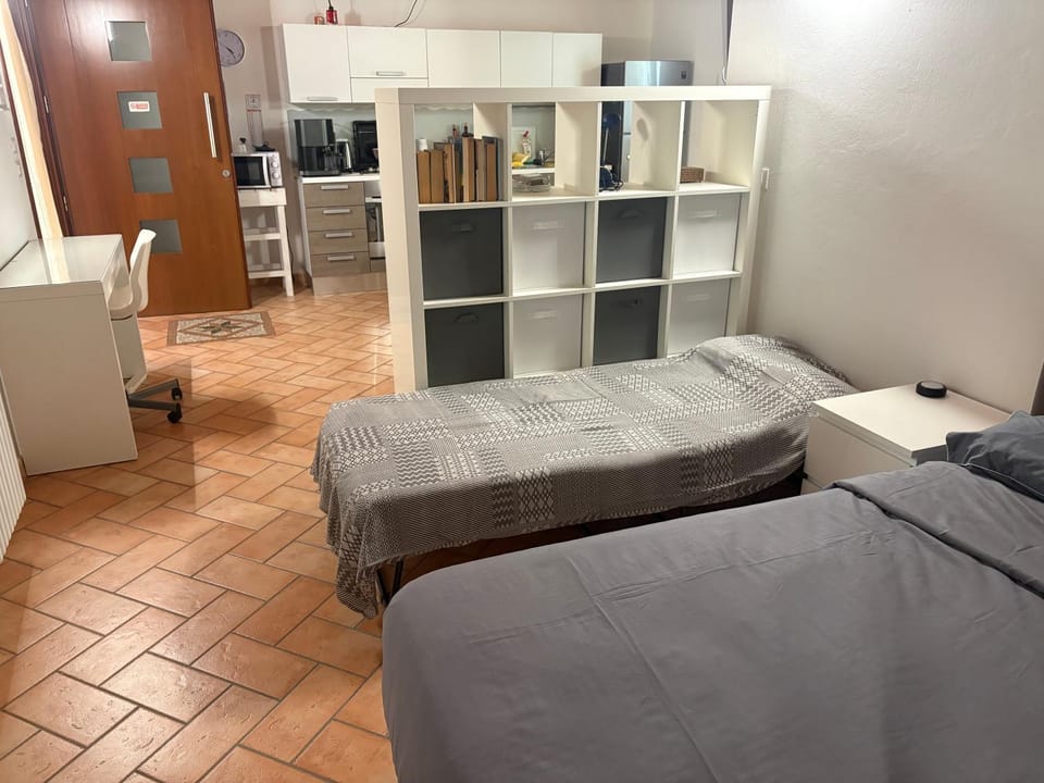 Bed, Photo of the whole room