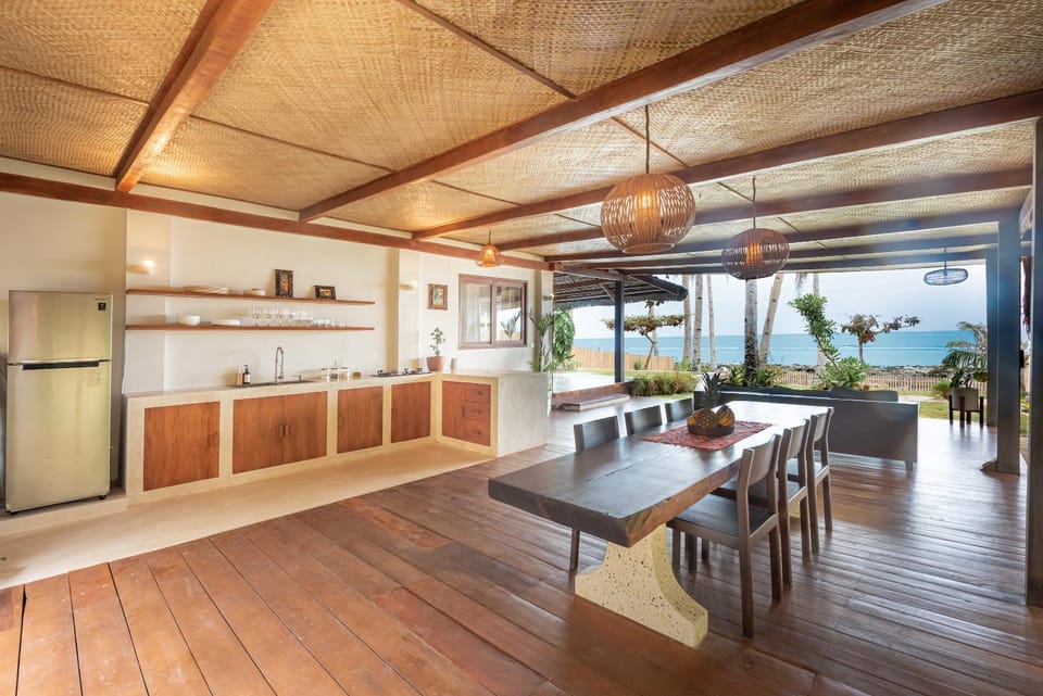 3BR Beachfront Villa, Pool, Garden, Surf Spot Villa in General Luna