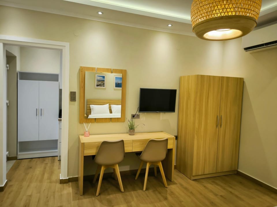 TV and multimedia, wardrobe