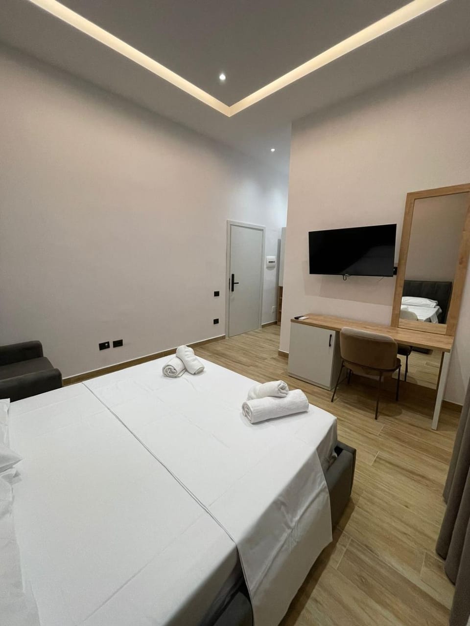Florida Rooms Apartment hotel in Vlorë
