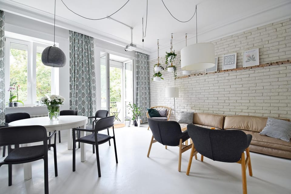 Living room, Seating area, Dining area