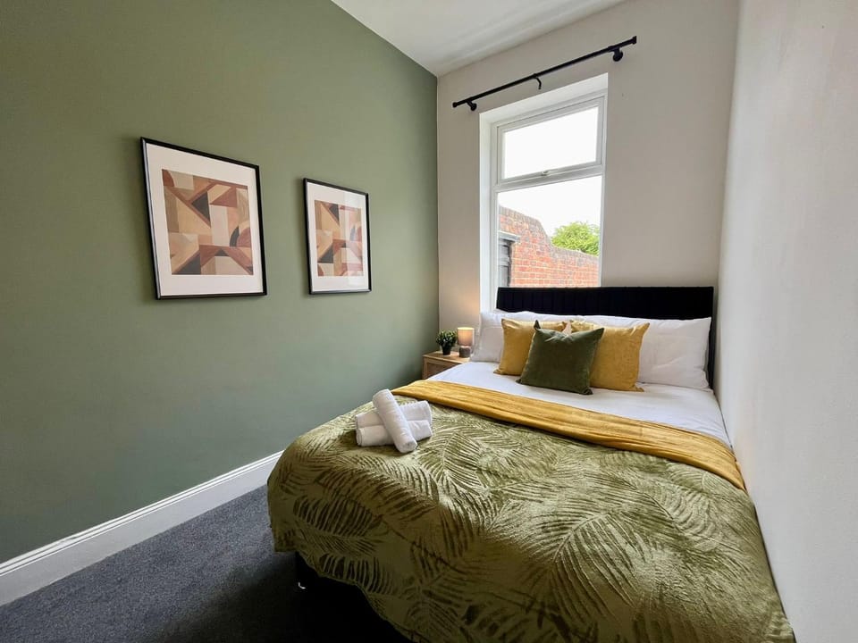 Cozy 2 BR apartment perfect for family friends Apartment in Sunderland