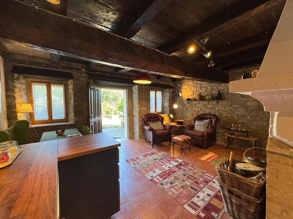 Il Rifugio - Cottage With Pool House in Emilia-Romagna