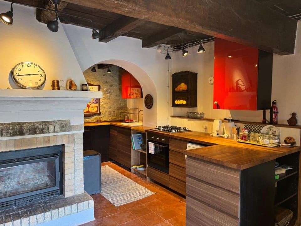 Il Rifugio - Cottage With Pool House in Emilia-Romagna