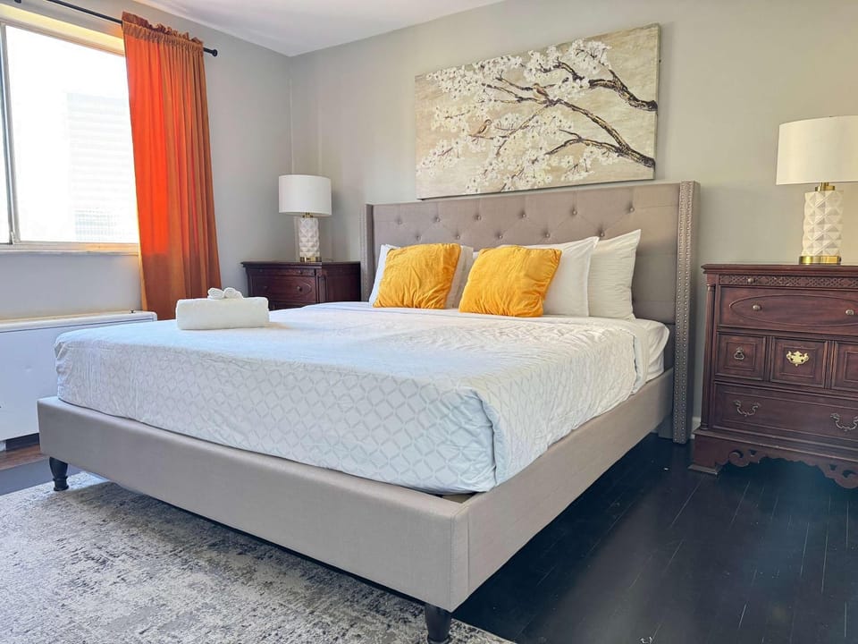 ATL Downtown 2BR King Bed Free Parking LM902 House in Atlanta