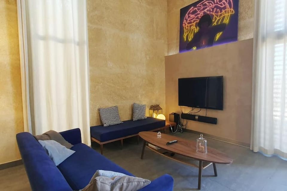 Superbe villa duplex - Piscine - 6 adultes 4 enfants Apartment in Occitanie