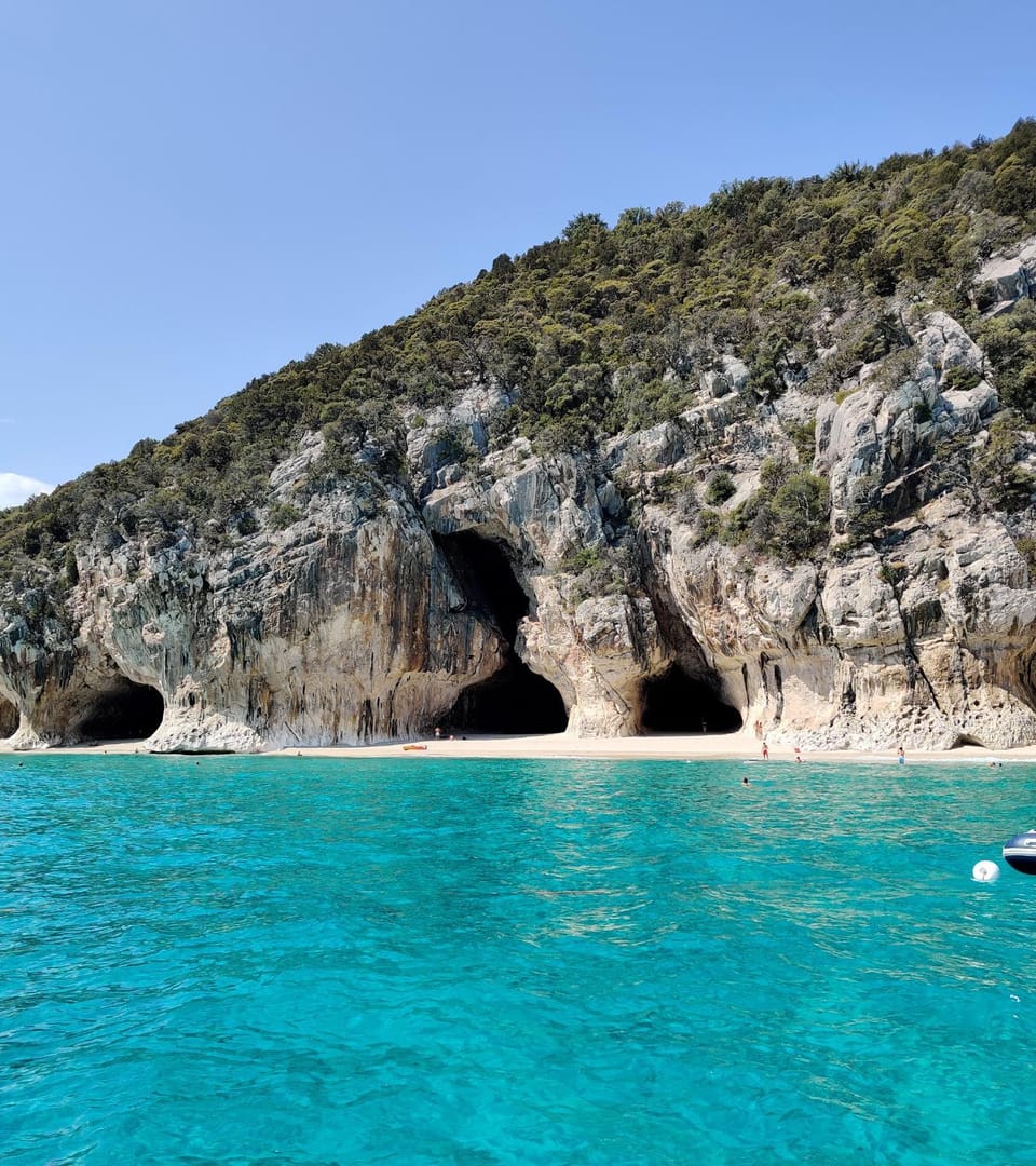 Eden affittacamere Bed and Breakfast in Cala Gonone
