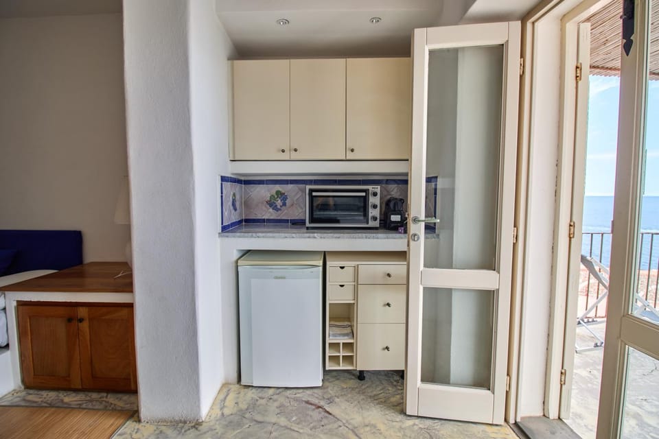 Casa Uva, sul porto di Malfa Apartment in Sicily