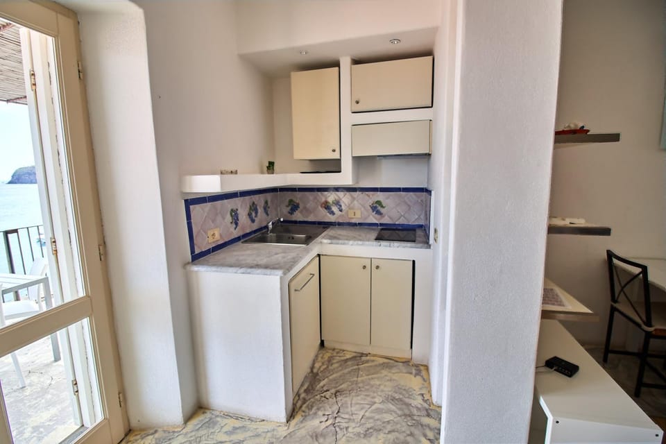 Casa Uva, sul porto di Malfa Apartment in Sicily