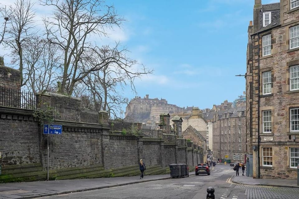 GuestReady - 2bed in Edinburgh Old Town Apartment in Edinburgh