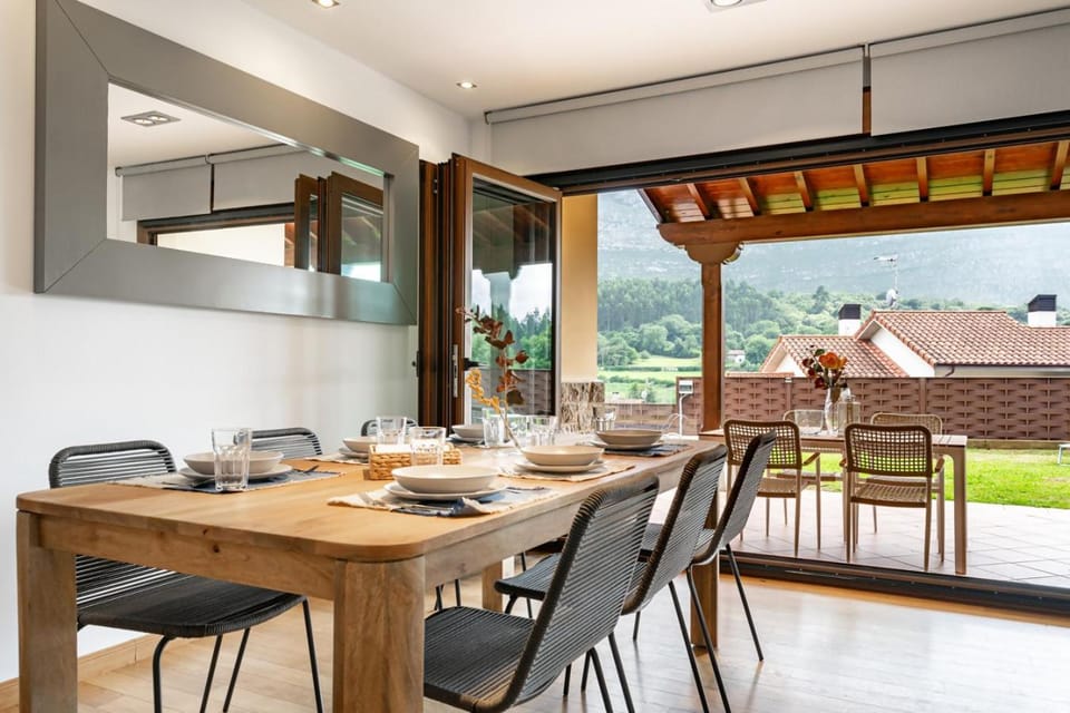 Casa Otero en Camango Chalet in Asturias