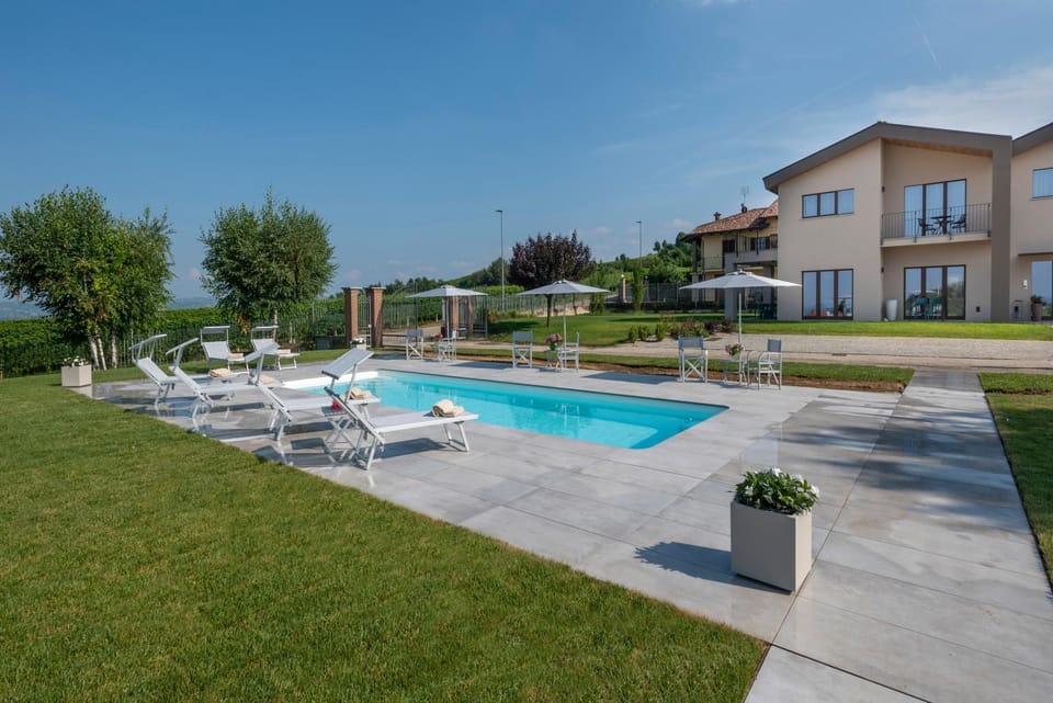 Property building, Pool view, Swimming pool