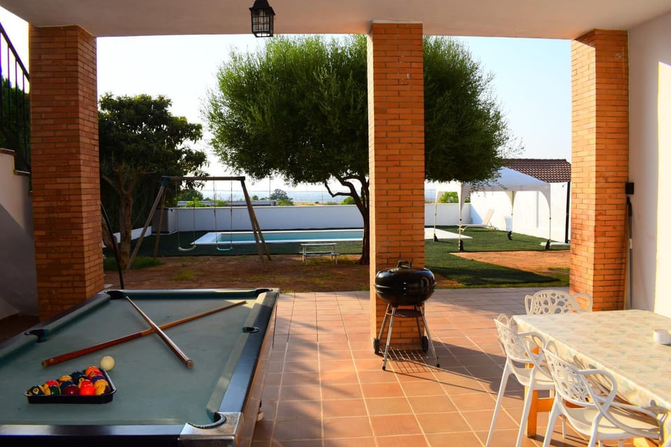 Patio, BBQ facilities, Billiard, Children play ground, Garden, Balcony/Terrace, Dining area, Pool view, Area and facilities, Swimming pool