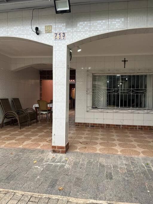 Casa espaçosa 6 min da praia House in Bertioga