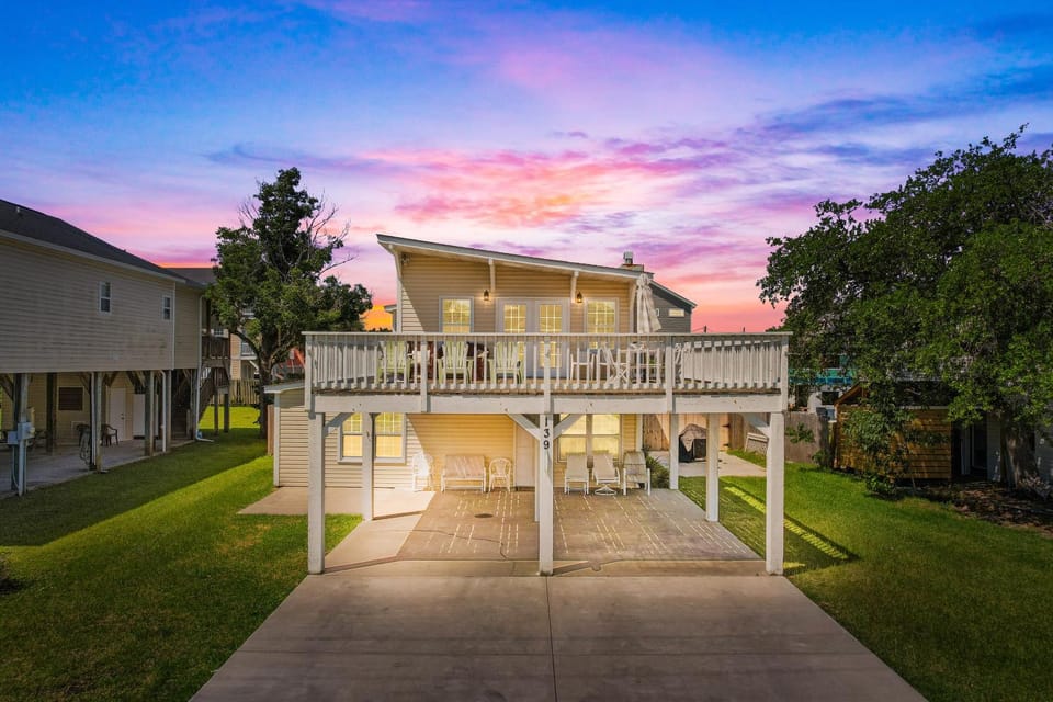 Seabreeze Escape House in Garden City