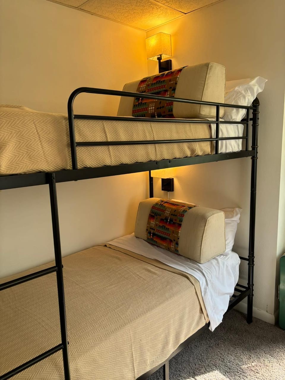 Welcome to Camp Sycamore Apartment in Pittsburgh