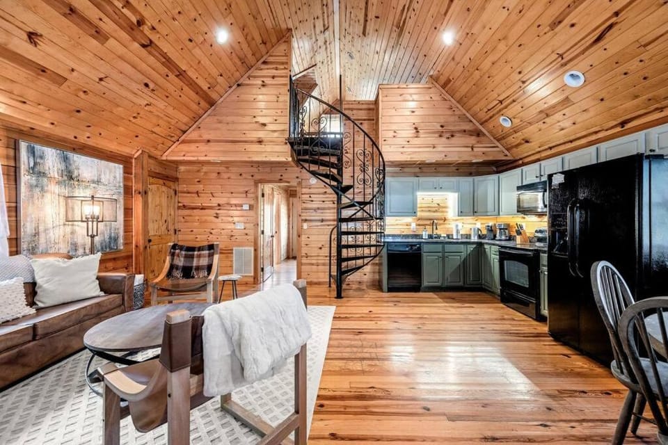 Kitchen or kitchenette, Living room