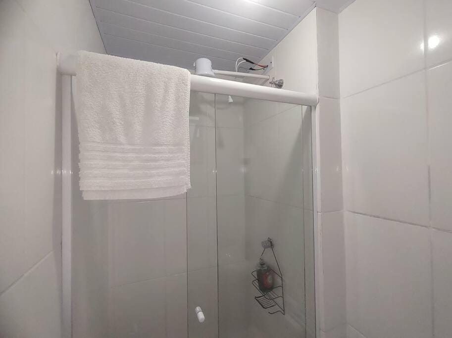 AP COMPLETO, com Internet rápida e Ar condicionado, fácil acesso ao centro e Porto de Paranaguá Apartment in State of Paraná