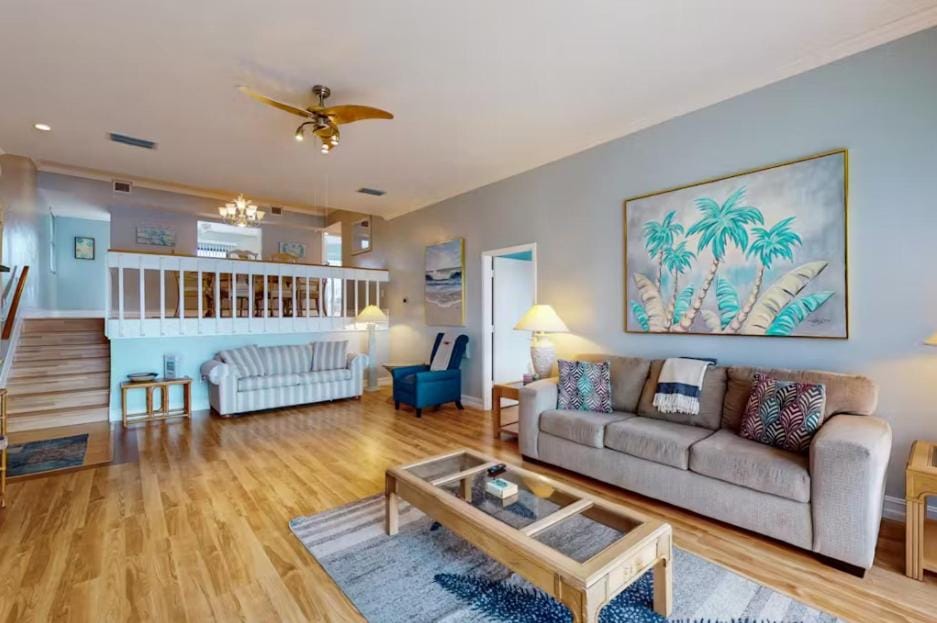 Living room, Photo of the whole room, Seating area