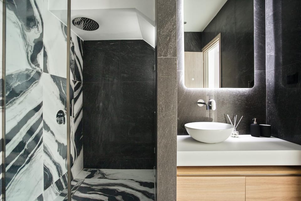 Shower, Bathroom