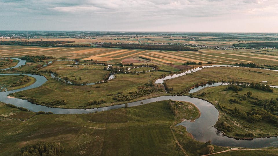 Nearby landmark, Day, Natural landscape, Bird's eye view, River view