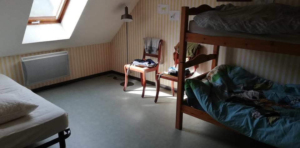 Bed, Bedroom, bunk bed