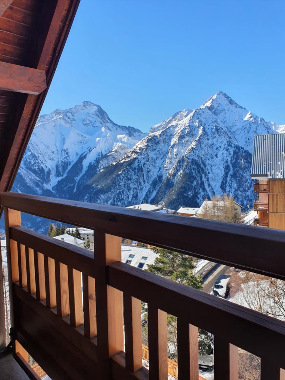 Balcony/Terrace, Mountain view